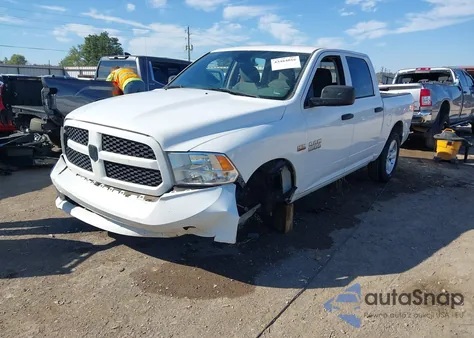 2015 Ram 1500 Express z USA, uszkodzony, nr VIN 1C6RR6KT9FS668908